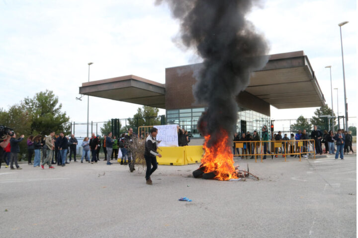 Imatge d'arxiu d'una protesta a la presó del Puig de les Basses.