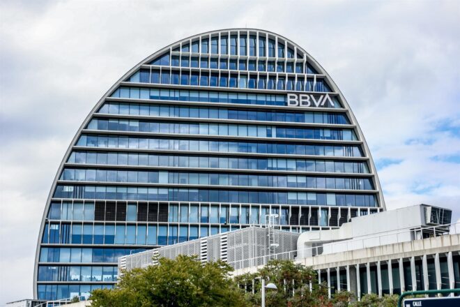 L’FMI ​​creu que els efectes sobre la competència de l’OPA del BBVA minvarien amb les mesures de la CNMC